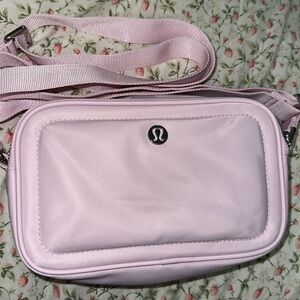 Lululemon crossbody
